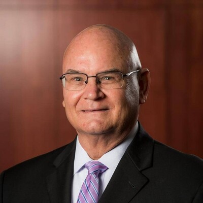 Dennis Mullin